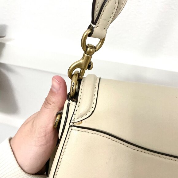 COACH Glovetanned Leather Beat Saddle Bag B4/Ivory One Size - Picture 12 of 15